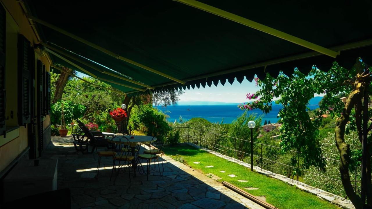 Villino Brunetto Azienda Agrituristica Camogli Luaran gambar